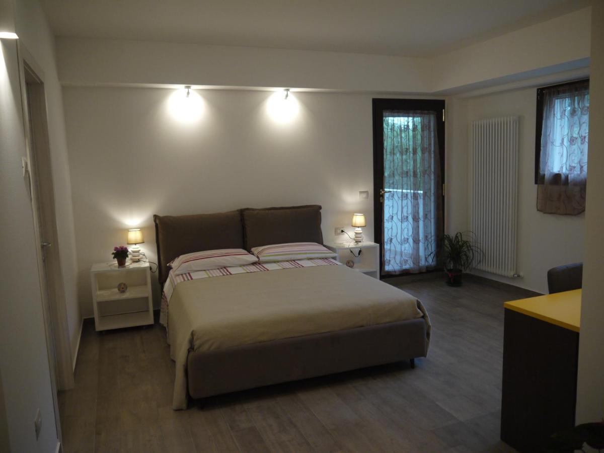 "Cara Pace" In Collina Per Famiglie Bed and Breakfast Montefiore Conca Eksteriør billede