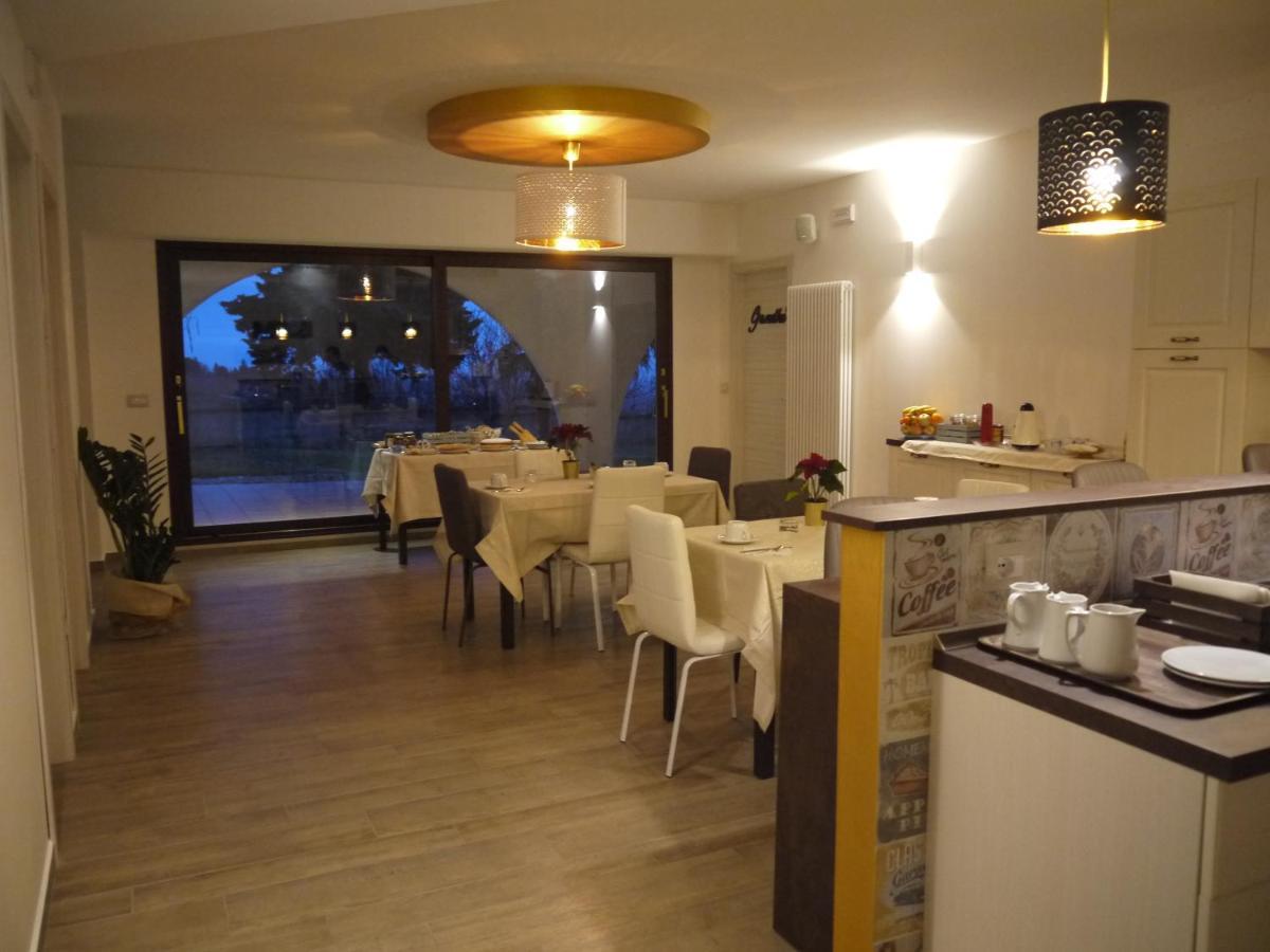 "Cara Pace" In Collina Per Famiglie Bed and Breakfast Montefiore Conca Eksteriør billede
