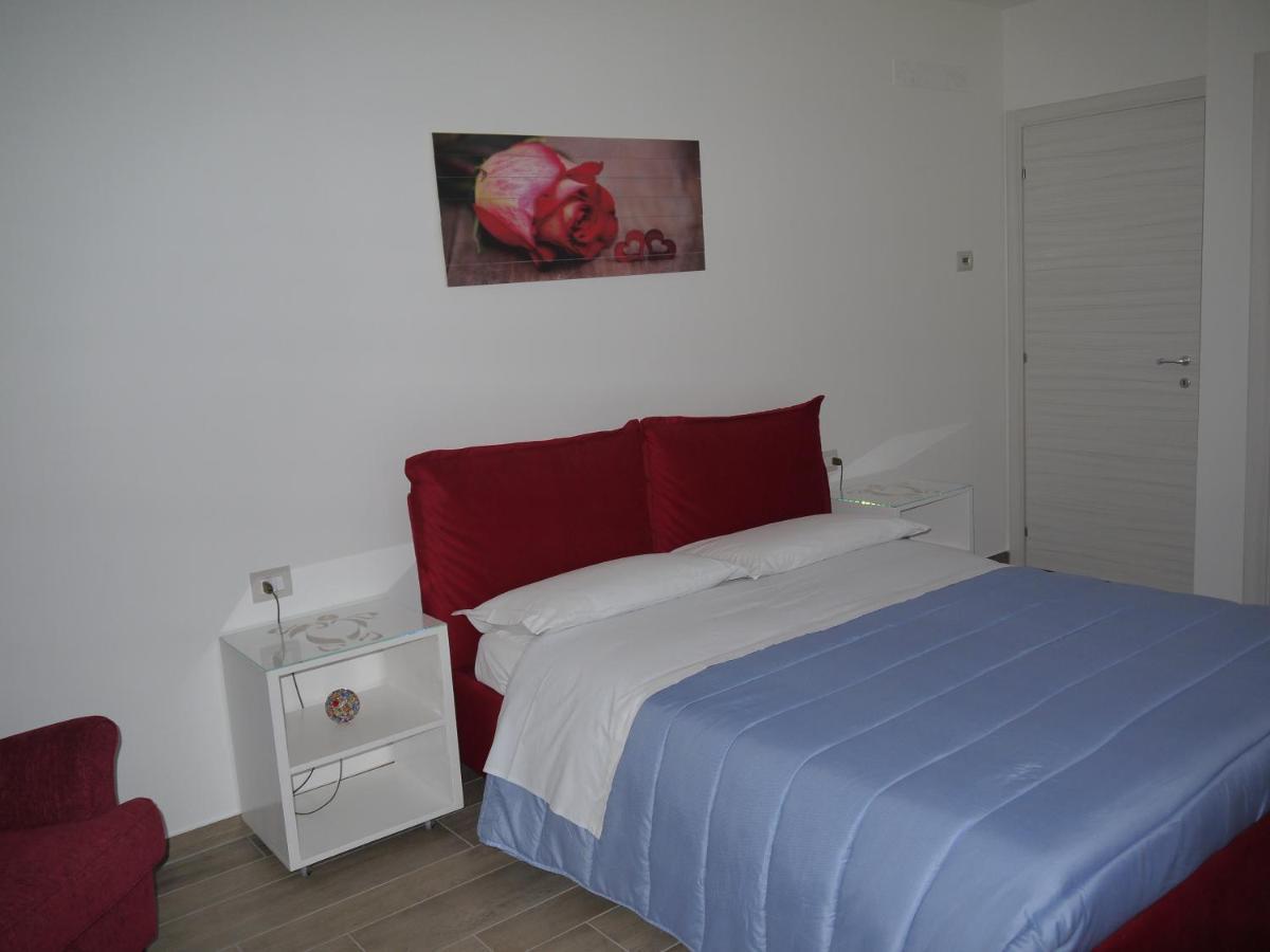 "Cara Pace" In Collina Per Famiglie Bed and Breakfast Montefiore Conca Eksteriør billede