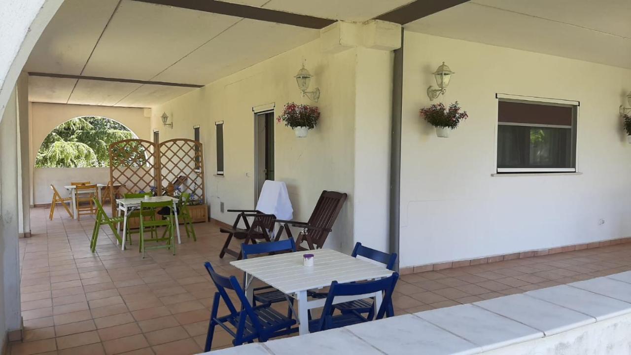 "Cara Pace" In Collina Per Famiglie Bed and Breakfast Montefiore Conca Eksteriør billede
